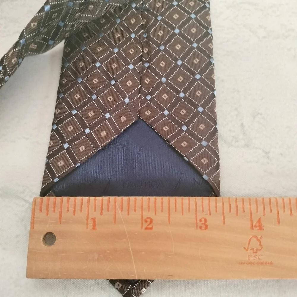 Nautica Brown Blue Geometric  Woven Men's Tie Necktie Silk Made in USA Formal